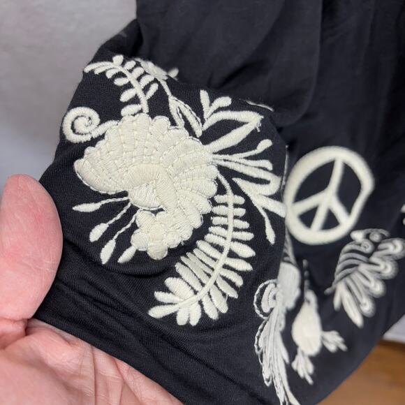 Elegant Black Dress - Perfect for Fall - Size Small - Picture 3 of 7